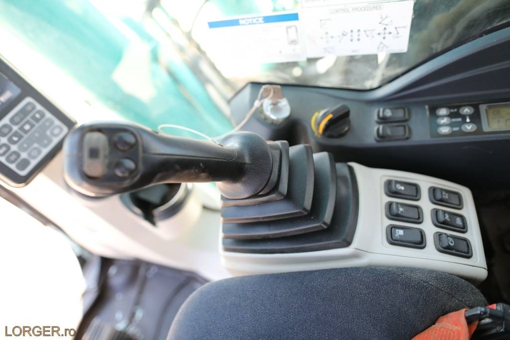 Гусеничный экскаватор Kobelco SK 300 LC - 10: фото 9