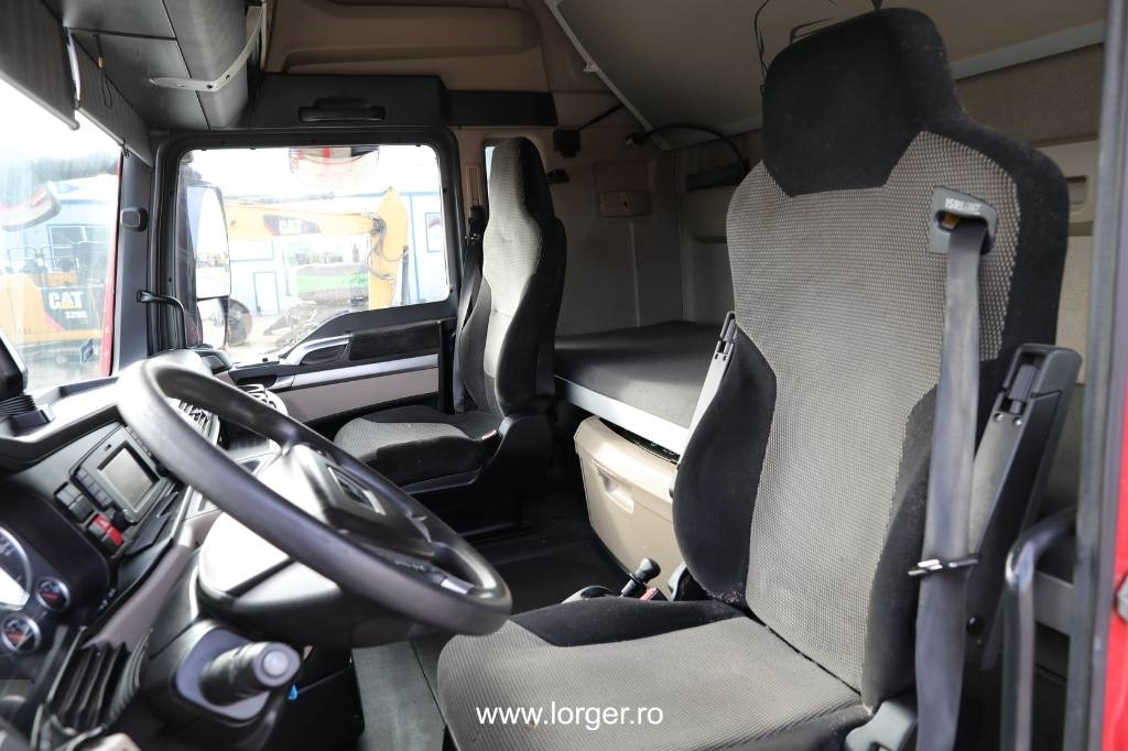 Тягач MAN TGX 18.500 4x2 + Trailer Kässbohrer LB3E Lowbed: фото 21 Тягач MAN TGX 18.500 4x2 + Trailer Kässbohrer LB3E Lowbed: фото 21