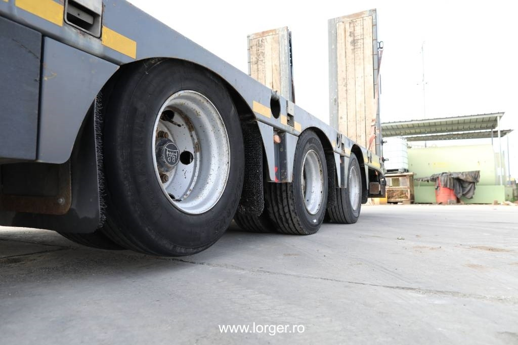 Тягач MAN TGX 18.500 4x2 + Trailer Kässbohrer LB3E Lowbed: фото 18 Тягач MAN TGX 18.500 4x2 + Trailer Kässbohrer LB3E Lowbed: фото 18