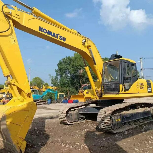 2021 Komatsu PC300-8 - Гусеничный экскаватор: фото 2 2021 Komatsu PC300-8 - Гусеничный экскаватор: фото 2