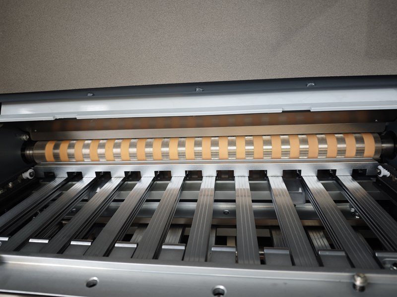 Horizon T-564F | 2016 - Фальцовщик: фото 3 Horizon T-564F | 2016 - Фальцовщик: фото 3