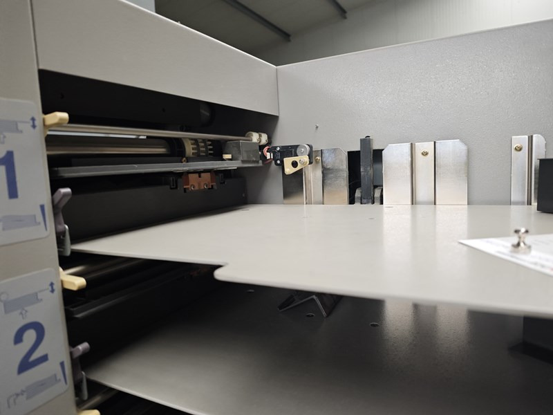 Horizon VAC 100a | 2010 - Печатное оборудование: фото 2 Horizon VAC 100a | 2010 - Печатное оборудование: фото 2