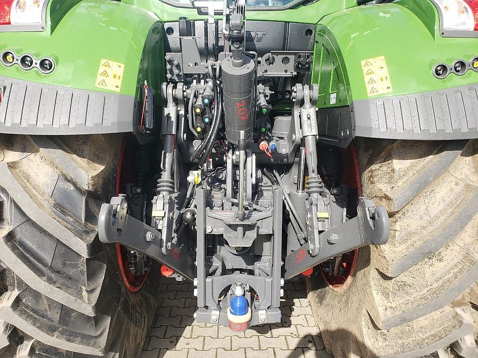 J.Reiff Sarl
Herr Stefan Neukirch - 77 Z.I in den - Трактор: фото 5 J.Reiff Sarl
Herr Stefan Neukirch - 77 Z.I in den - Трактор: фото 5