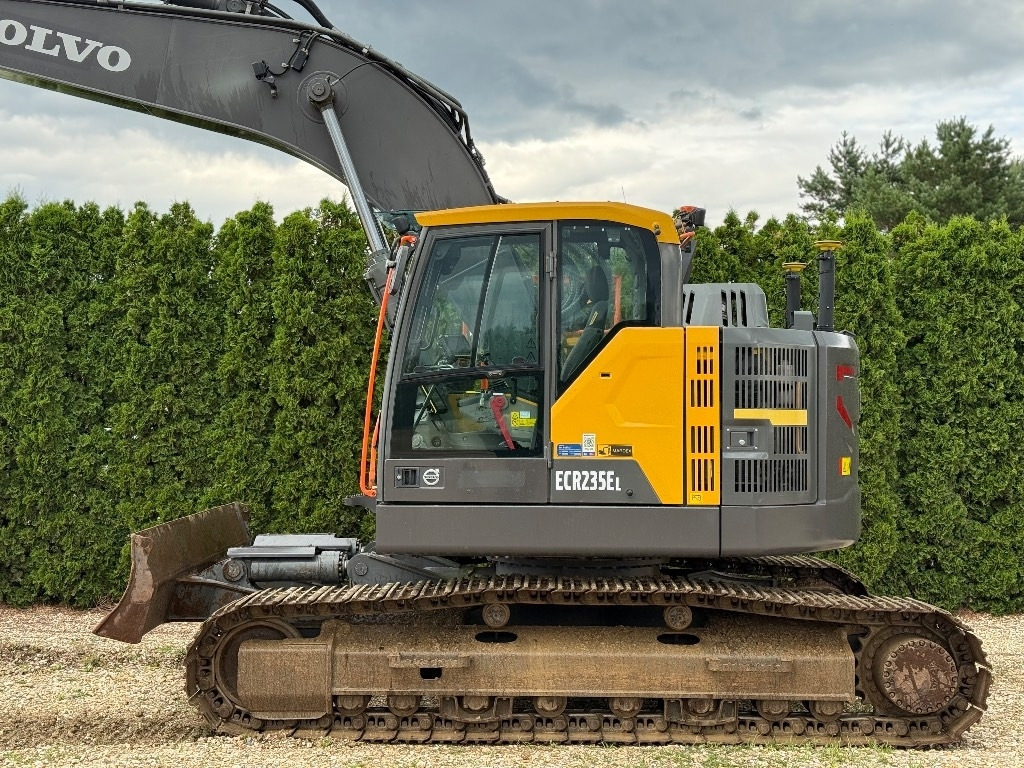 Volvo ECR 235 EL - Гусеничный экскаватор: фото 5 Volvo ECR 235 EL - Гусеничный экскаватор: фото 5