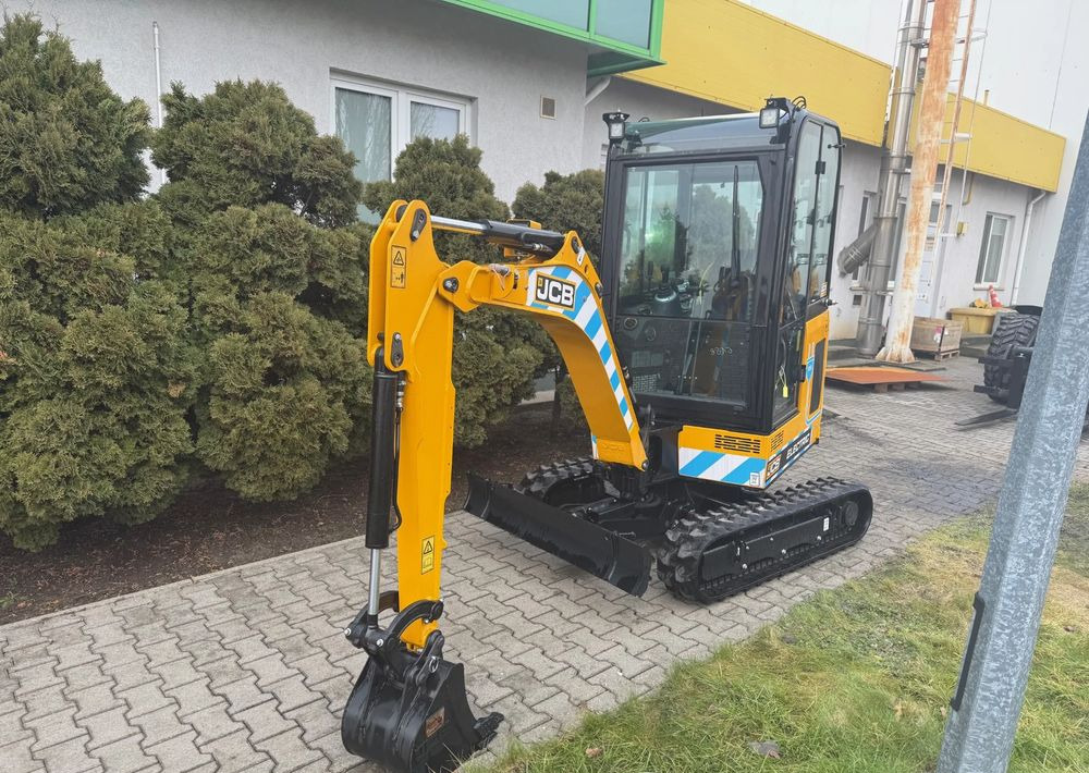 JCB 19C-1E - Мини-экскаватор: фото 1 JCB 19C-1E - Мини-экскаватор: фото 1