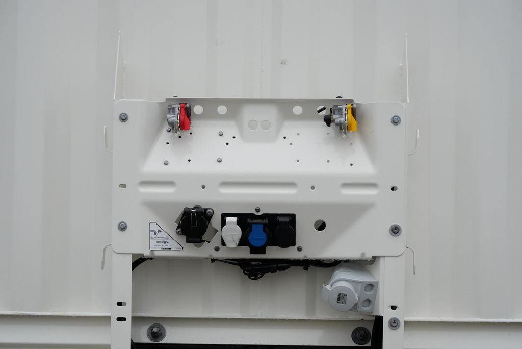 Новый Тентованный полуприцеп Krone SEP 10 CITY GARDINE KRONE 1-achs TRIDEC LBW Krone SEP 10 CITY GARDINE KRONE 1-achs TRIDEC LBW: фото 7 Новый Тентованный полуприцеп Krone SEP 10 CITY GARDINE KRONE 1-achs TRIDEC LBW Krone SEP 10 CITY GARDINE KRONE 1-achs TRIDEC LBW: фото 7