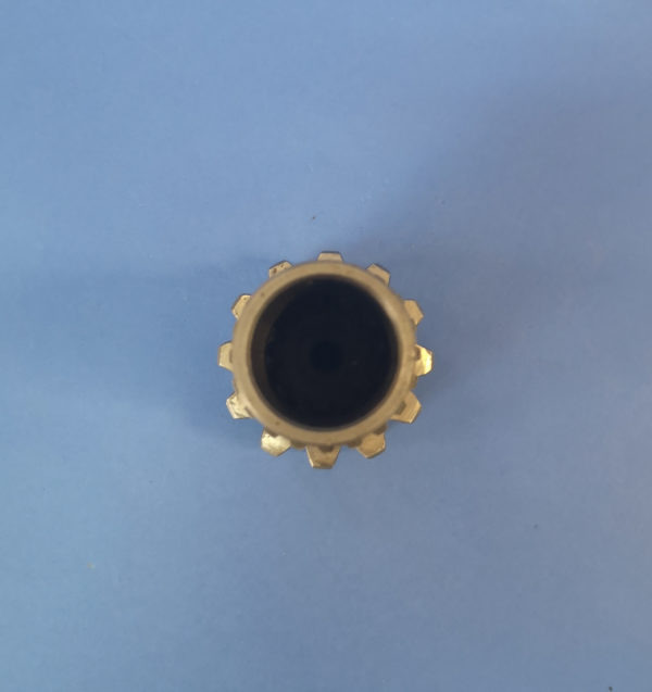 010210A / 1903124703 Takeuchi TB016 Schwenkmotorwelle - Поворотный редуктор для Строительной техники: фото 3 010210A / 1903124703 Takeuchi TB016 Schwenkmotorwelle - Поворотный редуктор для Строительной техники: фото 3