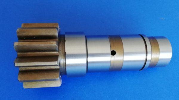 010380A Takeuchi TB015, TB15 Schwenkmotorwelle - Поворотный редуктор для Строительной техники: фото 3 010380A Takeuchi TB015, TB15 Schwenkmotorwelle - Поворотный редуктор для Строительной техники: фото 3