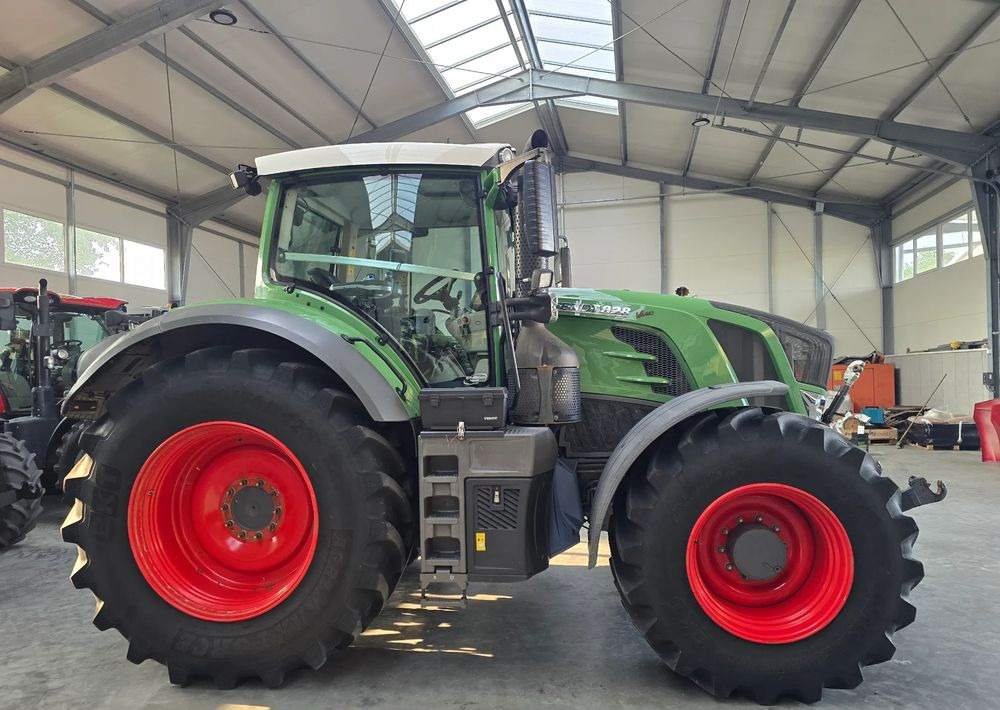Fendt 828 S4 ProfiPlus - Трактор: фото 5 Fendt 828 S4 ProfiPlus - Трактор: фото 5