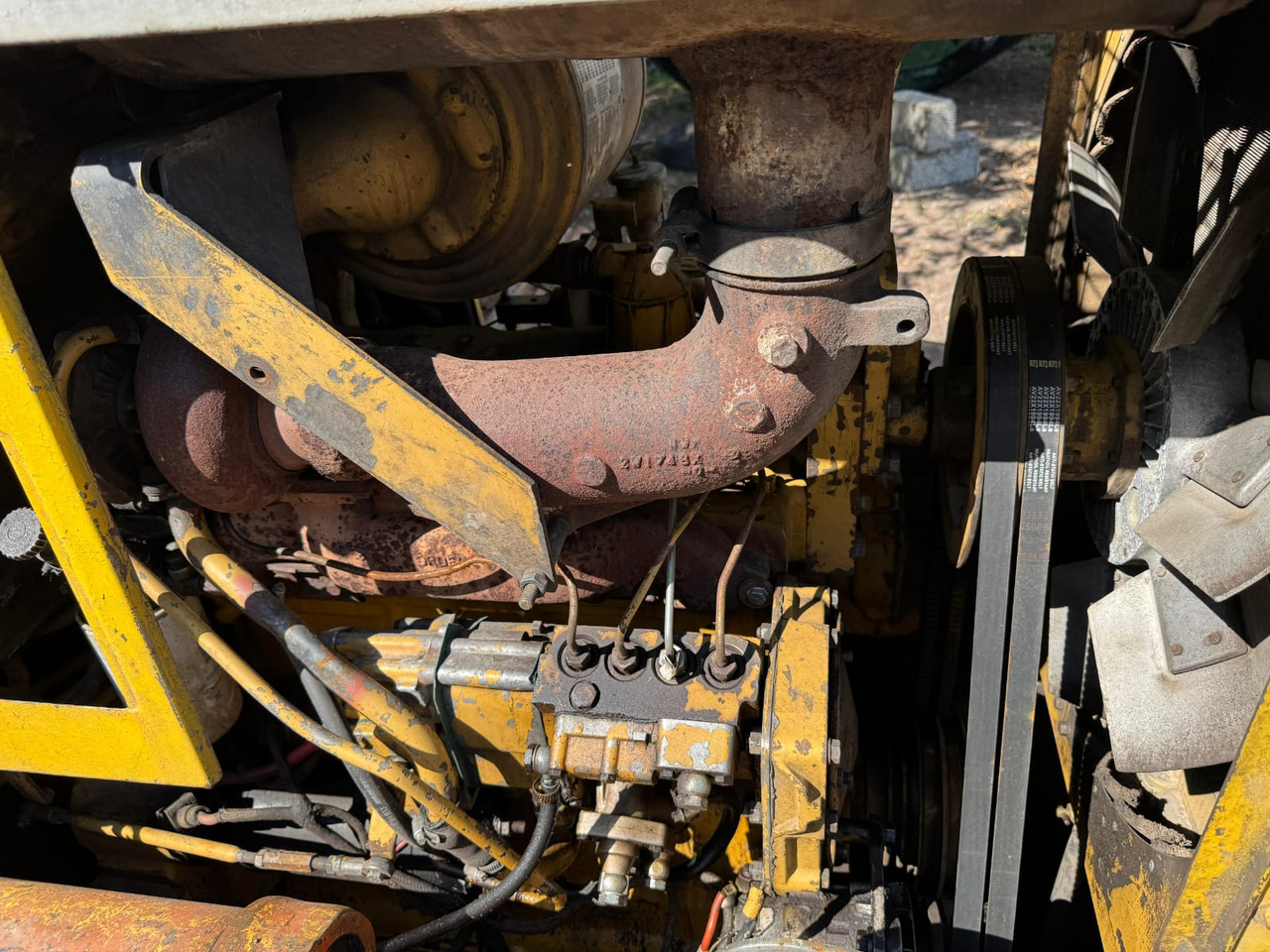 Бульдозер CATERPILLAR D4H LGP: фото 10 Бульдозер CATERPILLAR D4H LGP: фото 10