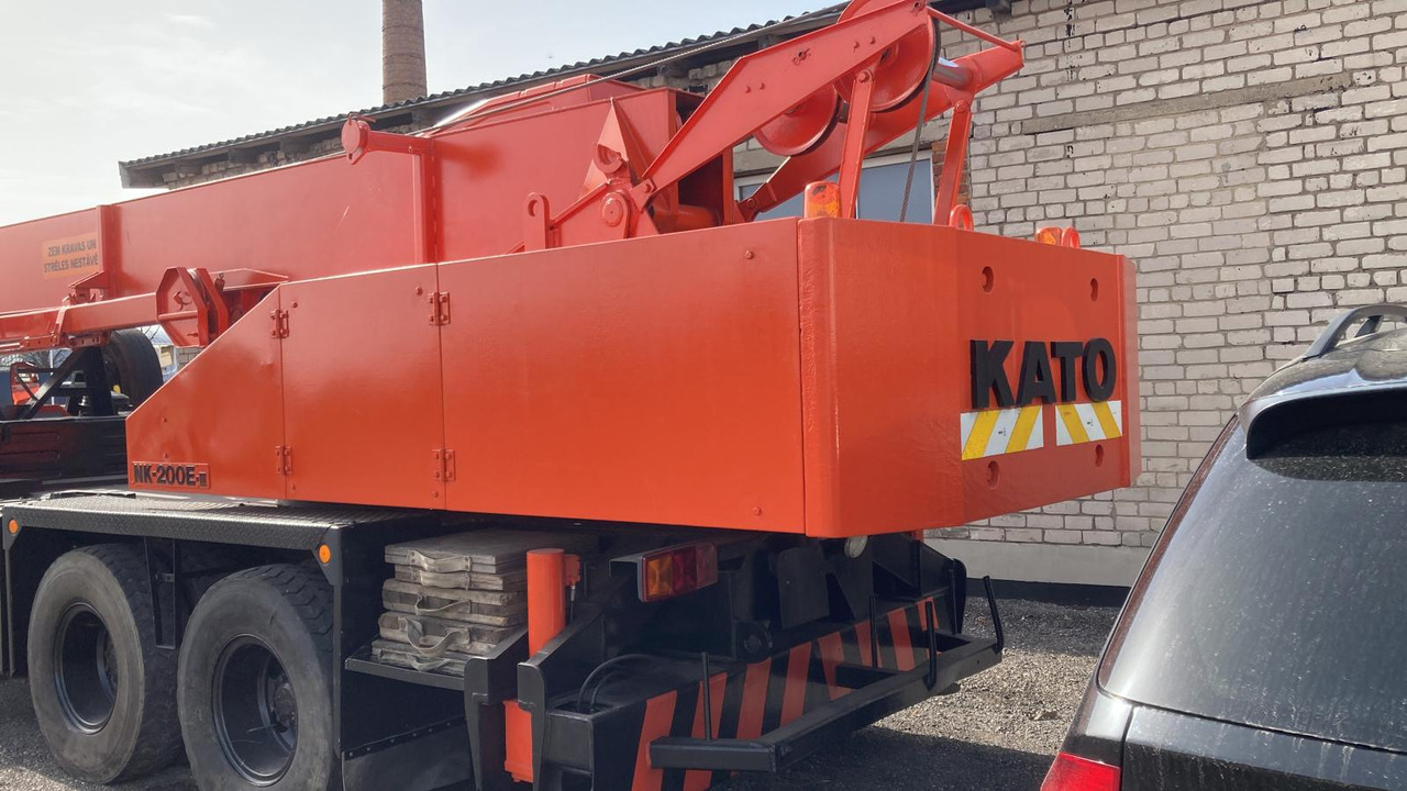 KATO NK200E - Мобильный кран: фото 3 KATO NK200E - Мобильный кран: фото 3