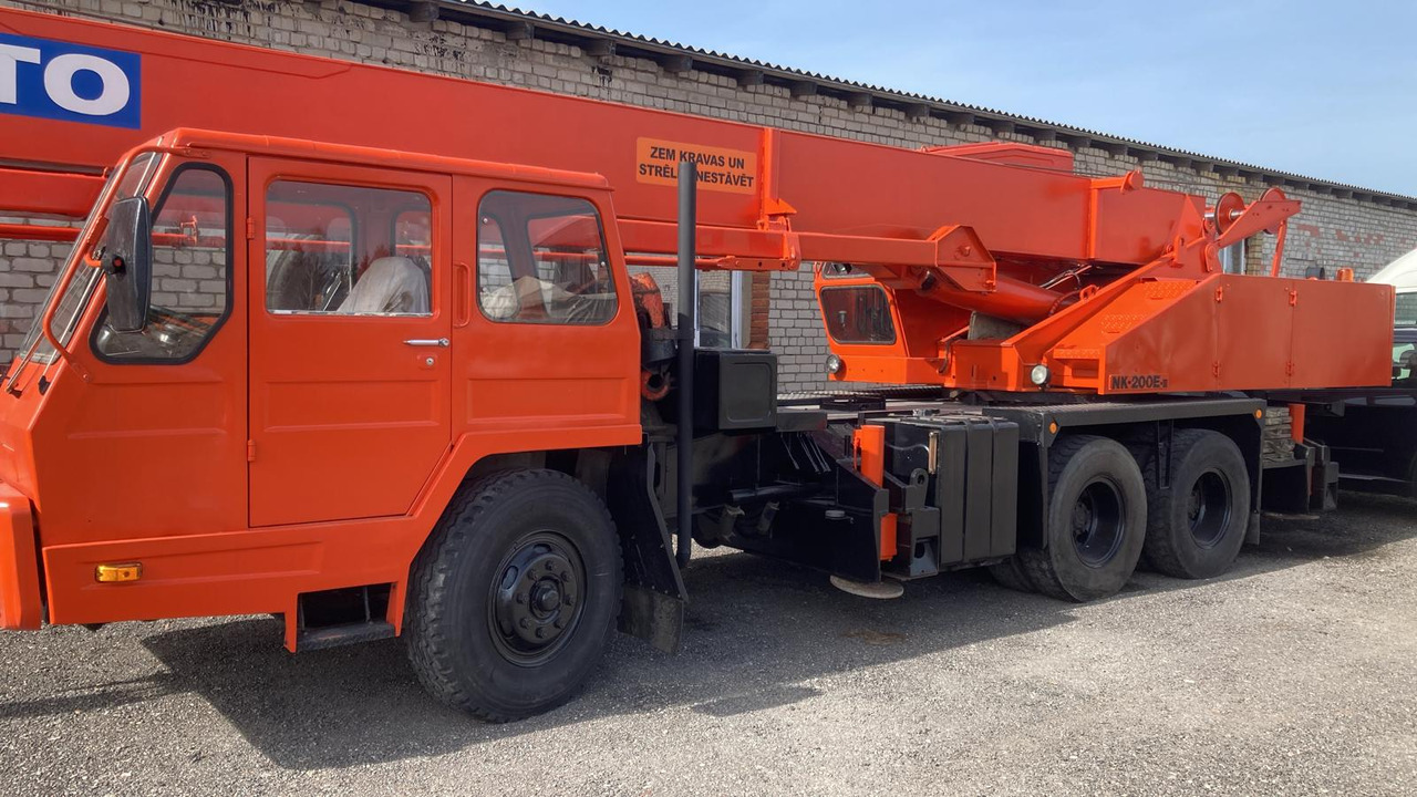 KATO NK200E - Мобильный кран: фото 2 KATO NK200E - Мобильный кран: фото 2