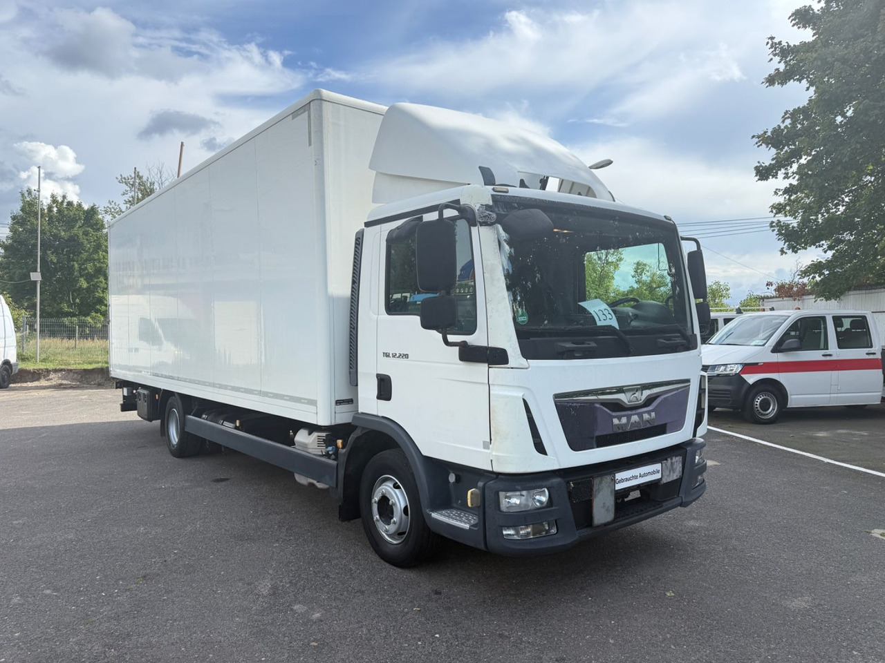MAN TGL 12.220 LBW - Грузовик с закрытым кузовом: фото 2 MAN TGL 12.220 LBW - Грузовик с закрытым кузовом: фото 2