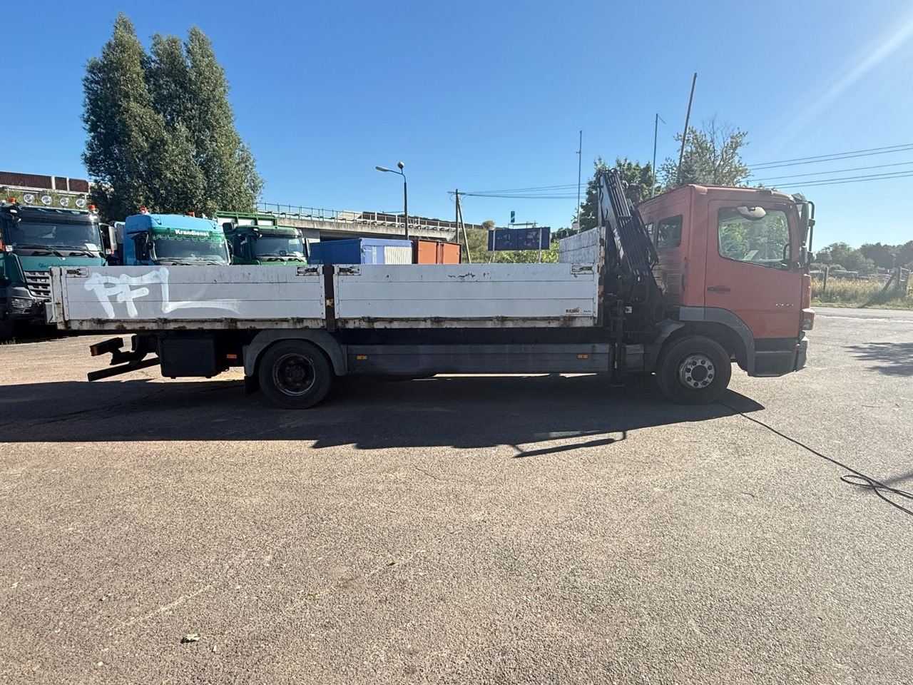 Mercedes-Benz Atego 1223 mit Kran MKG HLK 76 - Грузовик бортовой/ Платформа, Автоманипулятор: фото 5 Mercedes-Benz Atego 1223 mit Kran MKG HLK 76 - Грузовик бортовой/ Платформа, Автоманипулятор: фото 5