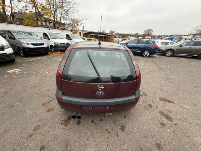 Opel Corsa 1.4 16V Elegance - Седан: фото 5 Opel Corsa 1.4 16V Elegance - Седан: фото 5