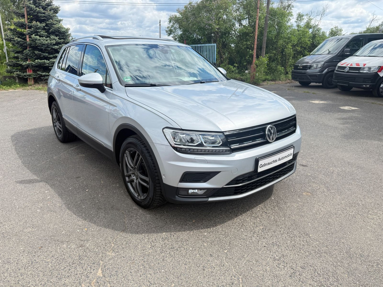 Volkswagen Tiguan Highline BMT/Start-Stopp 4Motion - Внедорожник: фото 2 Volkswagen Tiguan Highline BMT/Start-Stopp 4Motion - Внедорожник: фото 2