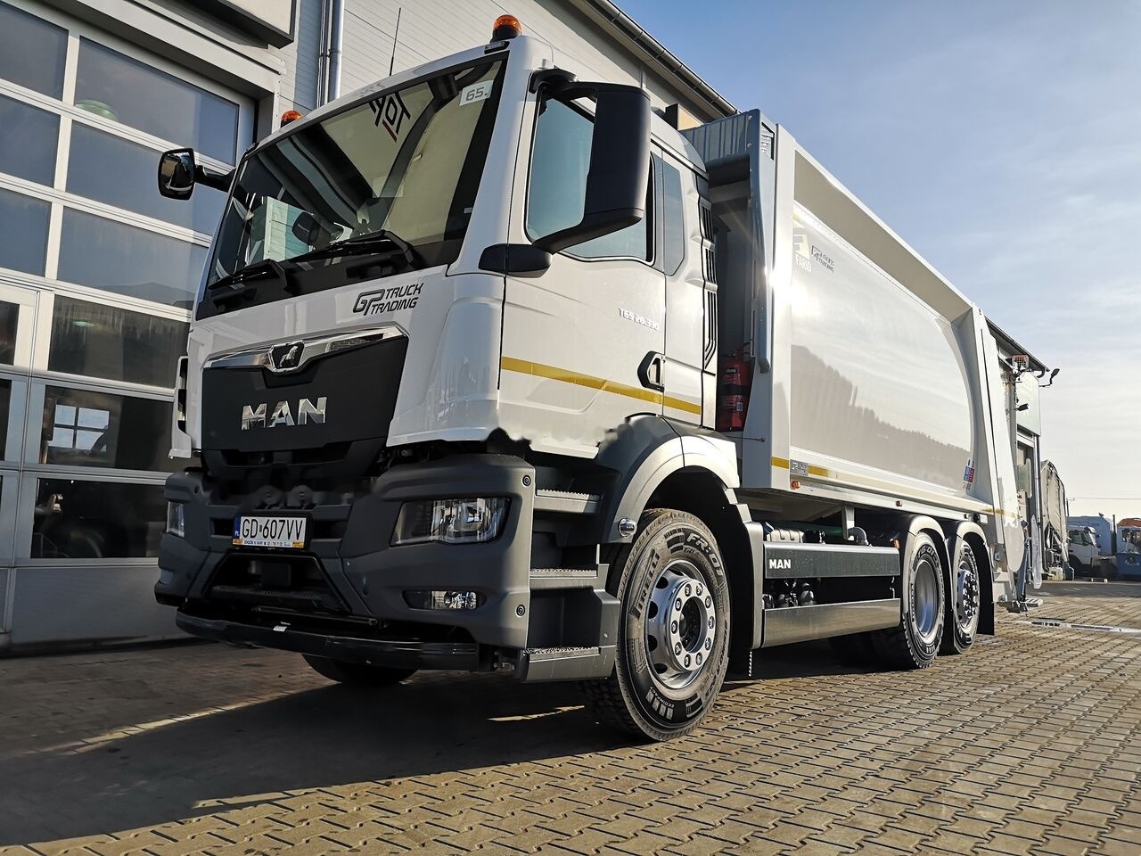 MAN TGS 26.330 - Мусоровоз: фото 1 MAN TGS 26.330 - Мусоровоз: фото 1