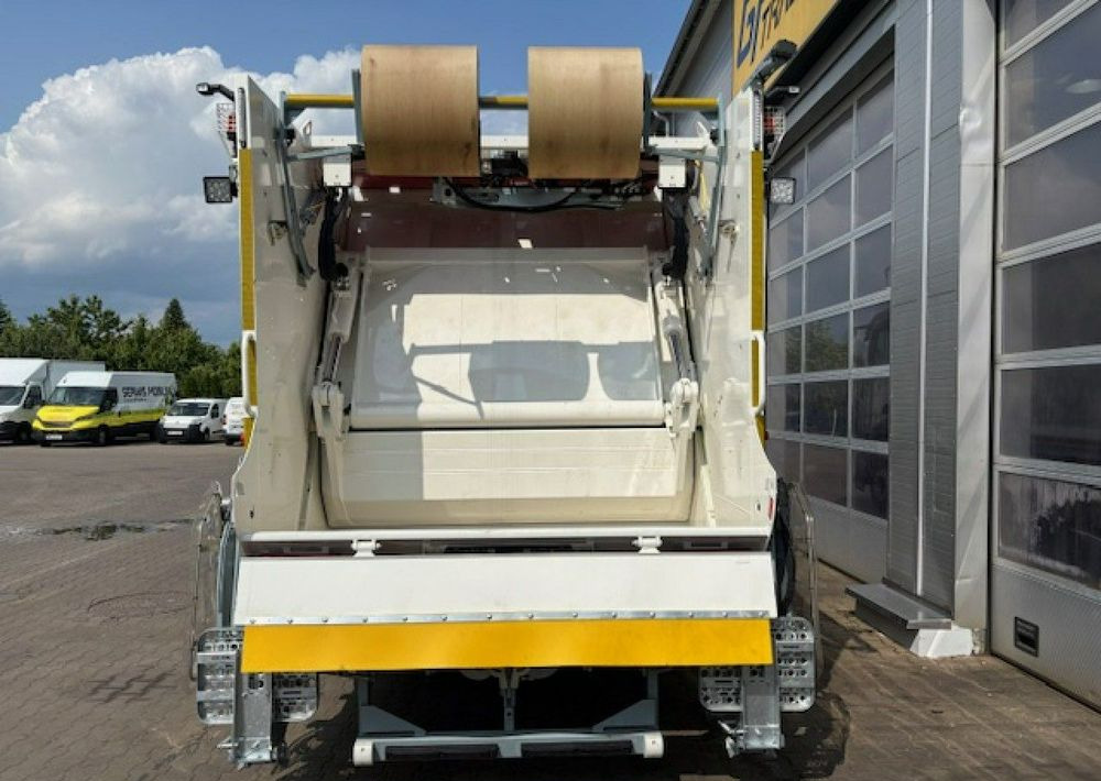 Новый Мусоровоз Mercedes-Benz Actros: фото 8 Новый Мусоровоз Mercedes-Benz Actros: фото 8