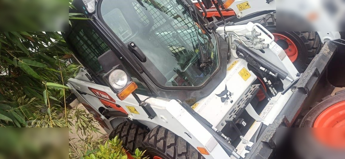 BOBCAT S450 - Мини-погрузчик с бортовым поворотом: фото 3 BOBCAT S450 - Мини-погрузчик с бортовым поворотом: фото 3