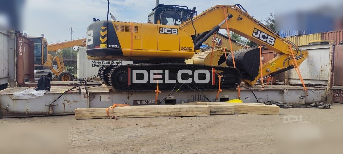 JCB 225 LC - Гусеничный экскаватор: фото 3 JCB 225 LC - Гусеничный экскаватор: фото 3