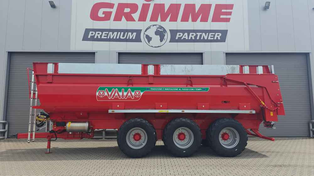 VAIA NL28 (3 axle trailer) - Техника для сенозаготовки: фото 1 VAIA NL28 (3 axle trailer) - Техника для сенозаготовки: фото 1