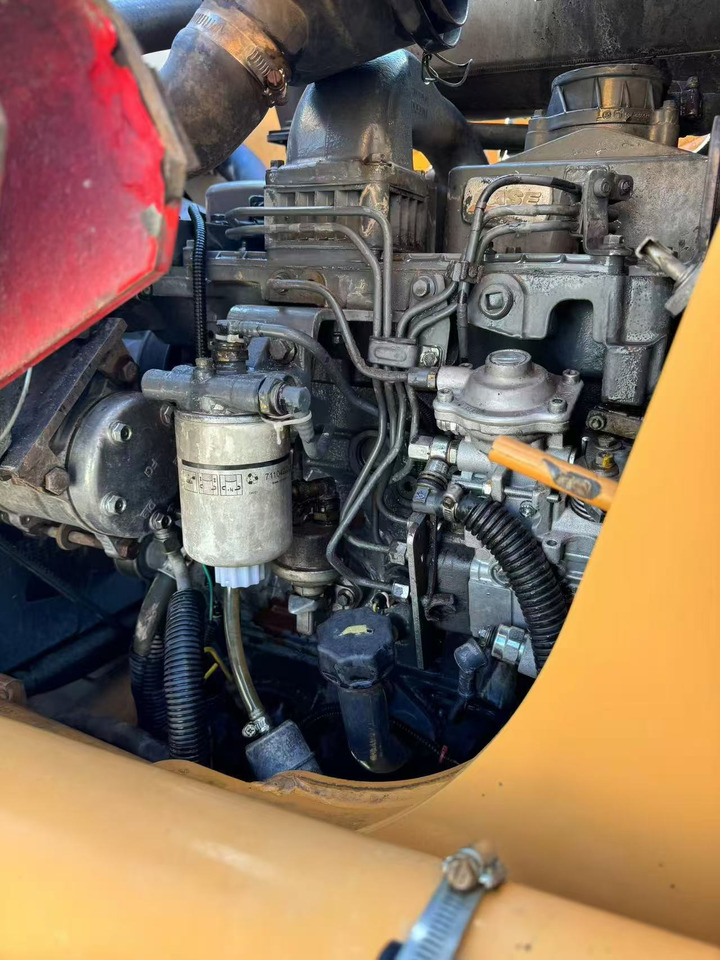 CASE 580 - Экскаватор-погрузчик: фото 5 CASE 580 - Экскаватор-погрузчик: фото 5