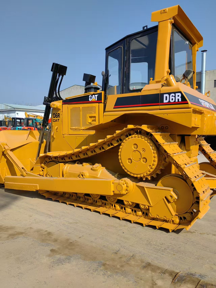 CAT D6R - Бульдозер: фото 3 CAT D6R - Бульдозер: фото 3