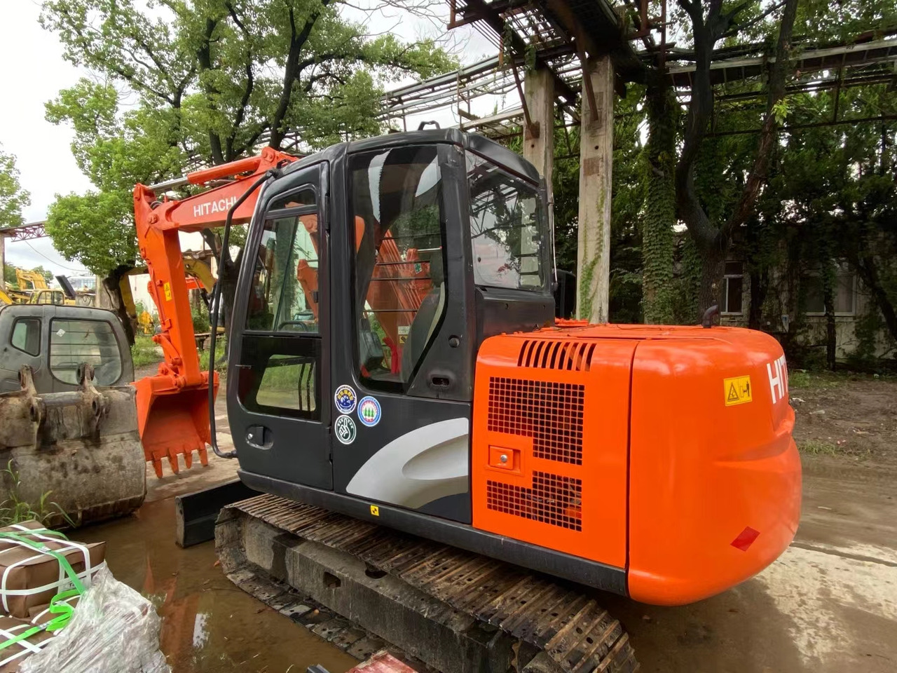 Hitachi zaxis 60 - Гусеничный экскаватор: фото 4 Hitachi zaxis 60 - Гусеничный экскаватор: фото 4