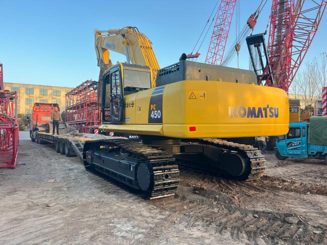 Komatsu PC450 - Гусеничный экскаватор: фото 3 Komatsu PC450 - Гусеничный экскаватор: фото 3