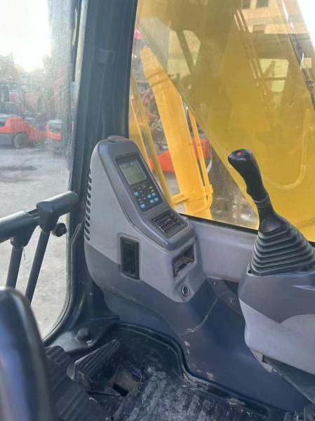 Komatsu pc130 - Гусеничный экскаватор: фото 3 Komatsu pc130 - Гусеничный экскаватор: фото 3