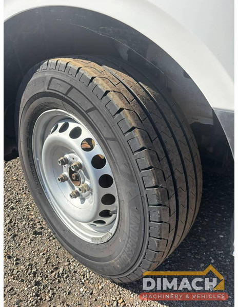 MAN TGE 3.180 L4H3 maxi Engine problem - motorschade -VW crafter L4H3 maxi bus - koffer - klima - euro 6 - Цельнометаллический фургон: фото 4 MAN TGE 3.180 L4H3 maxi Engine problem - motorschade -VW crafter L4H3 maxi bus - koffer - klima - euro 6 - Цельнометаллический фургон: фото 4