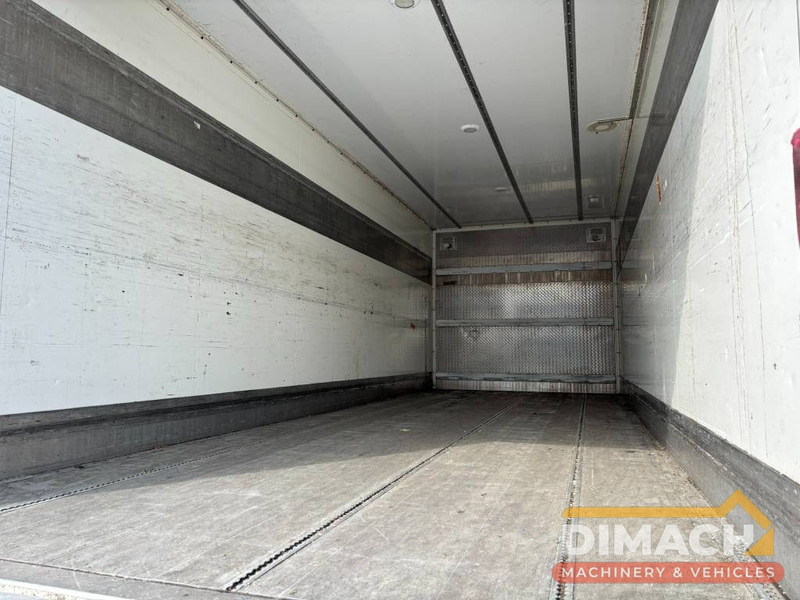 Mercedes-Benz Actros 1833 4x2 - aanhanger koffer, Euro 6 - Грузовик с закрытым кузовом: фото 5 Mercedes-Benz Actros 1833 4x2 - aanhanger koffer, Euro 6 - Грузовик с закрытым кузовом: фото 5