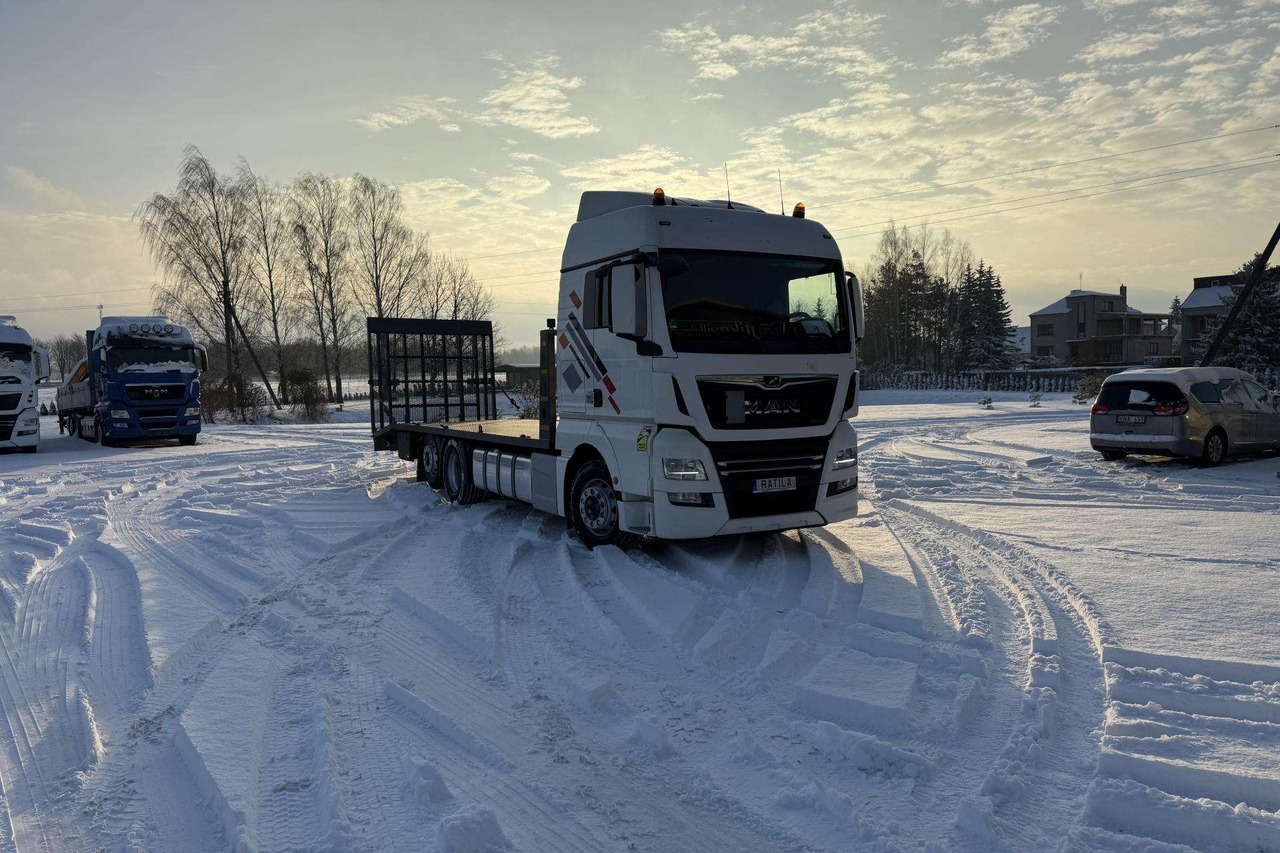 MAN TGX 26.420 - Автовоз: фото 2 MAN TGX 26.420 - Автовоз: фото 2