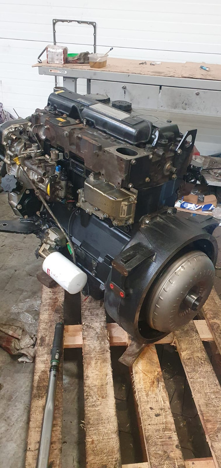 PERKINS Regeneracja Serwis Naprawa Remont 3.144 , 3.152 , 4.107 , 4.108 , 4.165 , 4.203 , 4.212 , 4.230 , 4.236 , 4.428 , 6.306 , 6.354 , 6.372 , 8.510 , 8.540 - Двигатель для Сельскохозяйственной техники: фото 1 PERKINS Regeneracja Serwis Naprawa Remont 3.144 , 3.152 , 4.107 , 4.108 , 4.165 , 4.203 , 4.212 , 4.230 , 4.236 , 4.428 , 6.306 , 6.354 , 6.372 , 8.510 , 8.540 - Двигатель для Сельскохозяйственной техники: фото 1