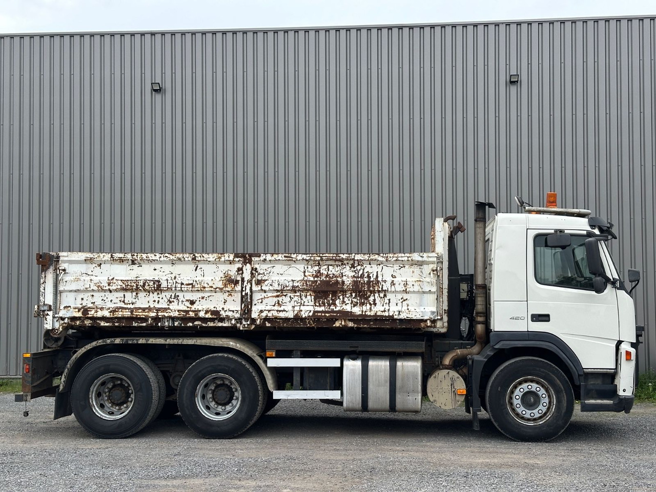 Volvo FM 420 - Крюковой мультилифт: фото 2 Volvo FM 420 - Крюковой мультилифт: фото 2