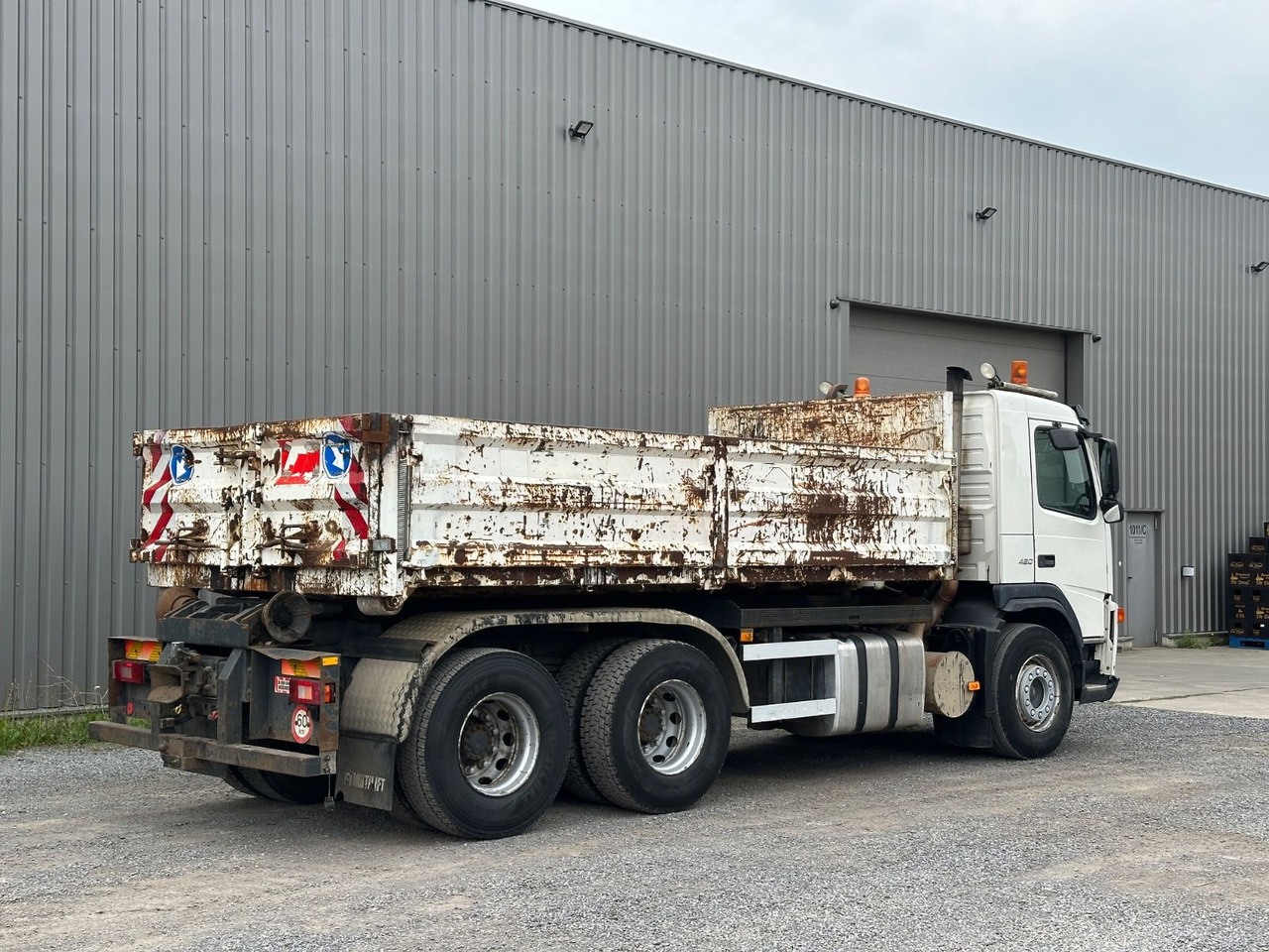 Volvo FM 420 - Крюковой мультилифт: фото 3 Volvo FM 420 - Крюковой мультилифт: фото 3