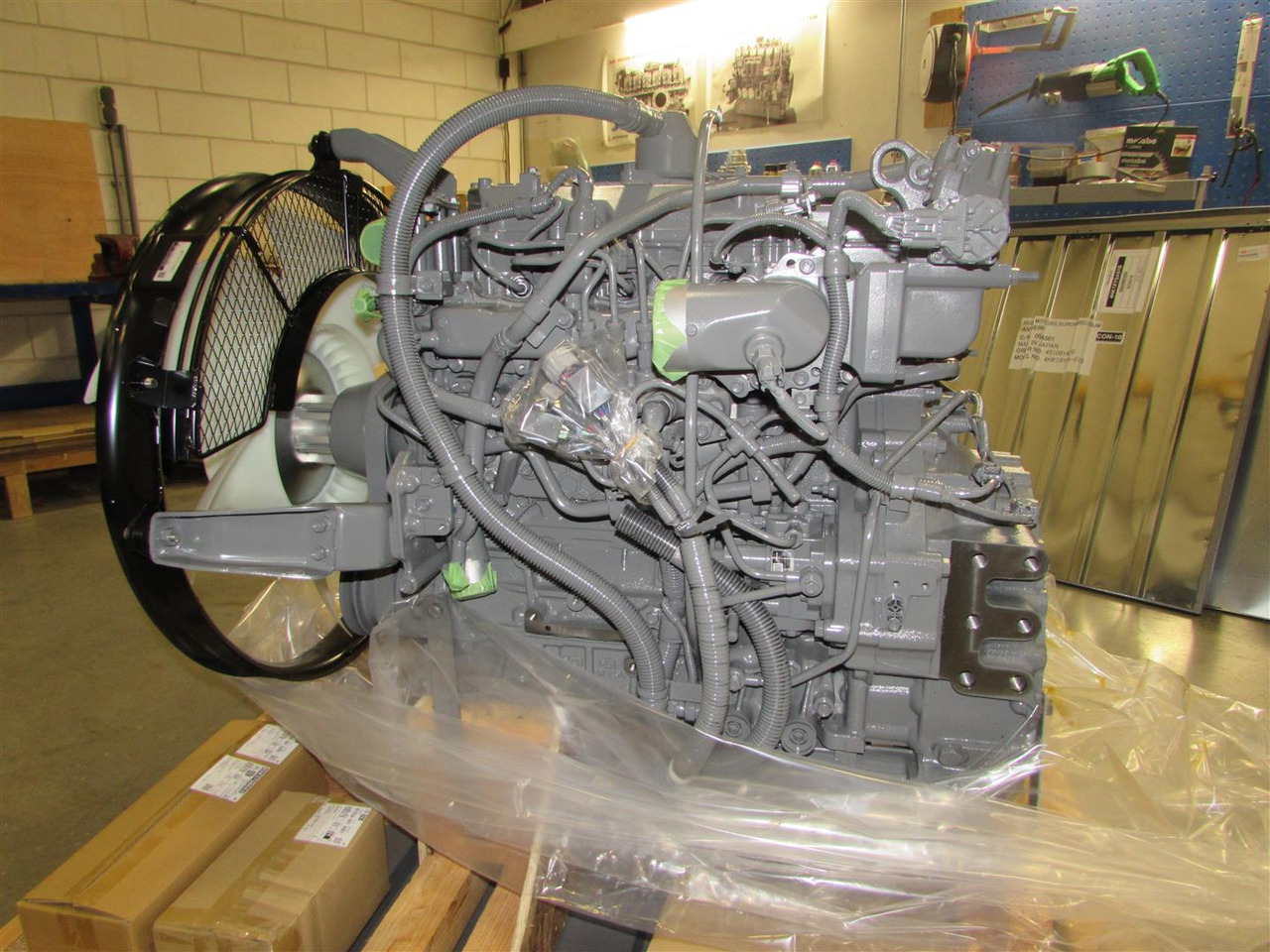 Isuzu 4HK1XYSA-01 - 02 - 04 - Двигатель для Экскаваторов: фото 2 Isuzu 4HK1XYSA-01 - 02 - 04 - Двигатель для Экскаваторов: фото 2