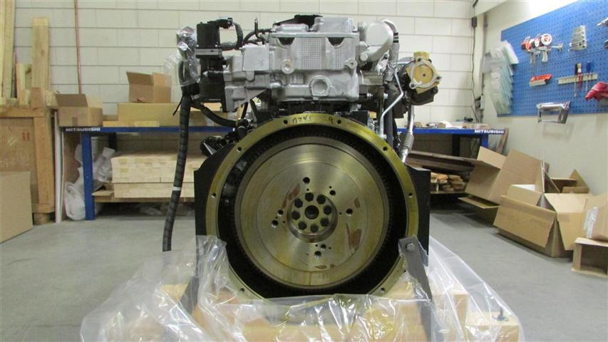 Isuzu 4JJ1XYSJ-01 - Двигатель для Экскаваторов: фото 3 Isuzu 4JJ1XYSJ-01 - Двигатель для Экскаваторов: фото 3