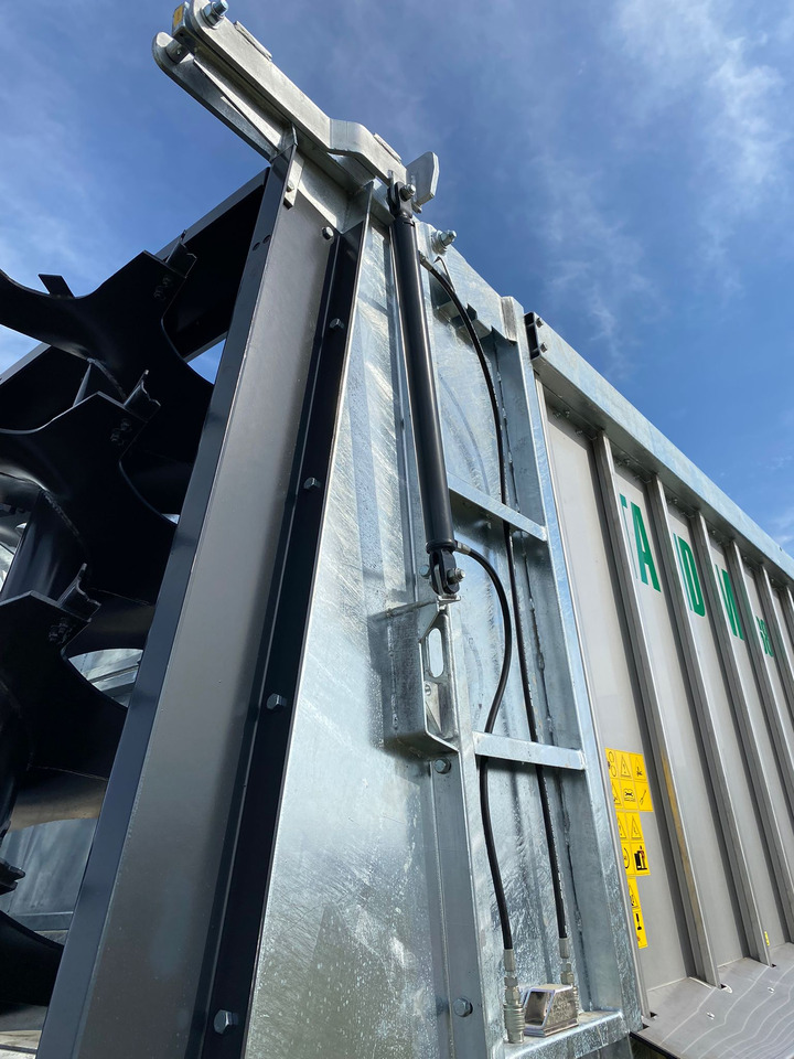 Новый Навозоразбрасыватель Auto-Agro Miststreuer / Manure spreader / Epandeur à fumier / Rimorchio spandiconcime / Abonadora / Разбрасыватель органических удобрений / Rozrzutnik obornika Tandem N268: фото 8