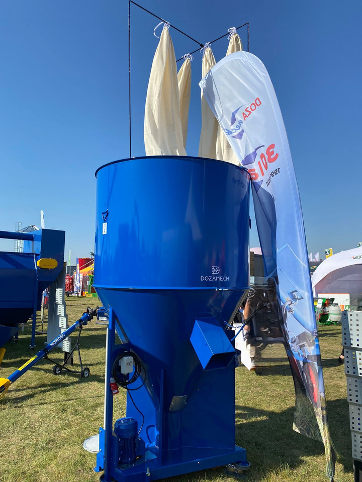 Dozamech Getreidemischanlage / Feed mixer / Melangeuse de fourrage / Miscelatore di mangime / Кормосмеситель / Mieszalnik H-033/2 1000 kg - Инвентарь для животноводства: фото 4 Dozamech Getreidemischanlage / Feed mixer / Melangeuse de fourrage / Miscelatore di mangime / Кормосмеситель / Mieszalnik H-033/2 1000 kg - Инвентарь для животноводства: фото 4