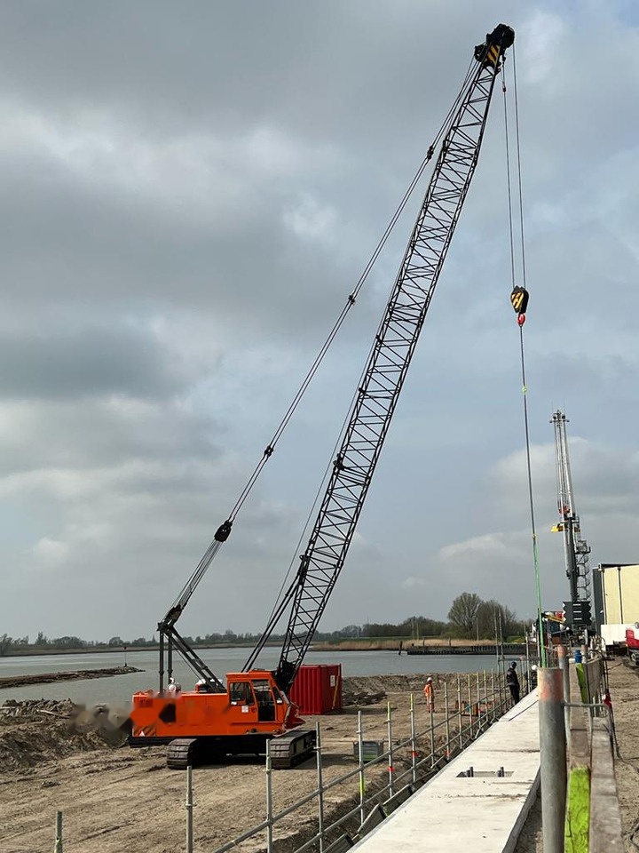 Hitachi KH 125-3 - Гусеничный кран: фото 5 Hitachi KH 125-3 - Гусеничный кран: фото 5