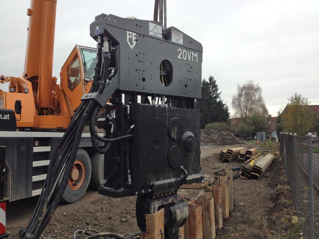 PVE 20VM - Сваебойная установка: фото 1 PVE 20VM - Сваебойная установка: фото 1
