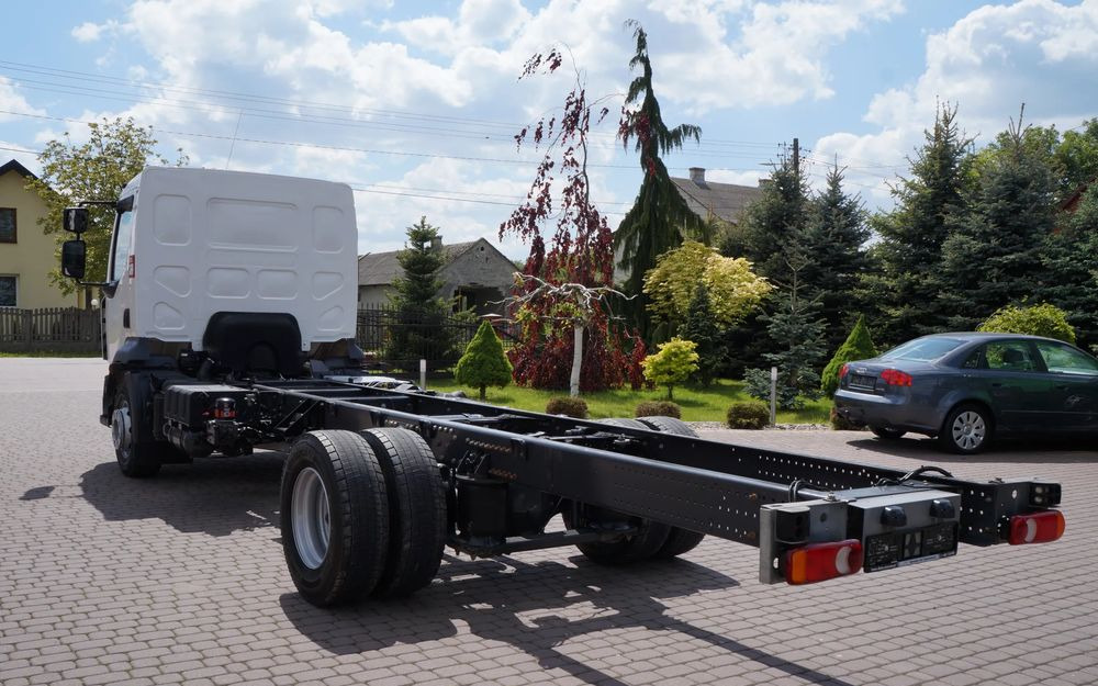 Renault RENAULT GAMA D 16.210 EURO 6 RAMA DO ZABUDOWY 16.000 KG VOLVO FL - Грузовик-шасси: фото 3 Renault RENAULT GAMA D 16.210 EURO 6 RAMA DO ZABUDOWY 16.000 KG VOLVO FL - Грузовик-шасси: фото 3