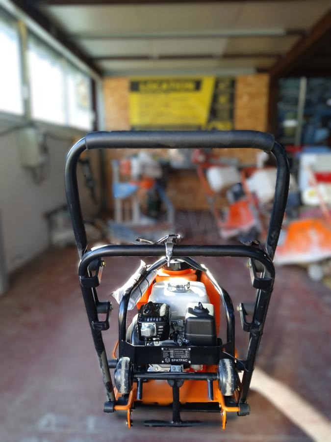 Spatmat Plaque vibrante 90Kg SPATMAT MS90 - Виброплита: фото 5 Spatmat Plaque vibrante 90Kg SPATMAT MS90 - Виброплита: фото 5