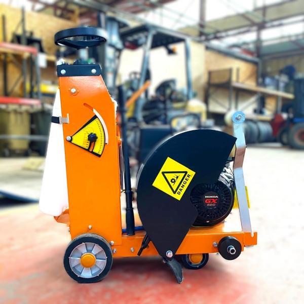 Spatmat Scie à sol SPATMAT TF450 - Строительное оборудование: фото 5 Spatmat Scie à sol SPATMAT TF450 - Строительное оборудование: фото 5