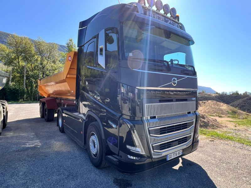 Volvo FH16 750cv 4x2 Cabine Glob Hydraulique - Тягач: фото 2 Volvo FH16 750cv 4x2 Cabine Glob Hydraulique - Тягач: фото 2