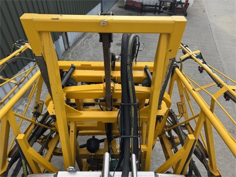 Навесной опрыскиватель Chafer Guardian 4000L 30m Trailed Sprayer: фото 10 Навесной опрыскиватель Chafer Guardian 4000L 30m Trailed Sprayer: фото 10