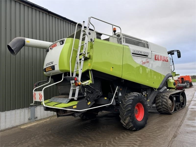 Claas Lexion 600TT c/w V1200 Header - Навесное оборудование для комбайна: фото 2 Claas Lexion 600TT c/w V1200 Header - Навесное оборудование для комбайна: фото 2