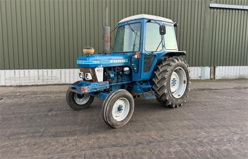 Ford Ford 7610 2wd - Трактор: фото 1 Ford Ford 7610 2wd - Трактор: фото 1