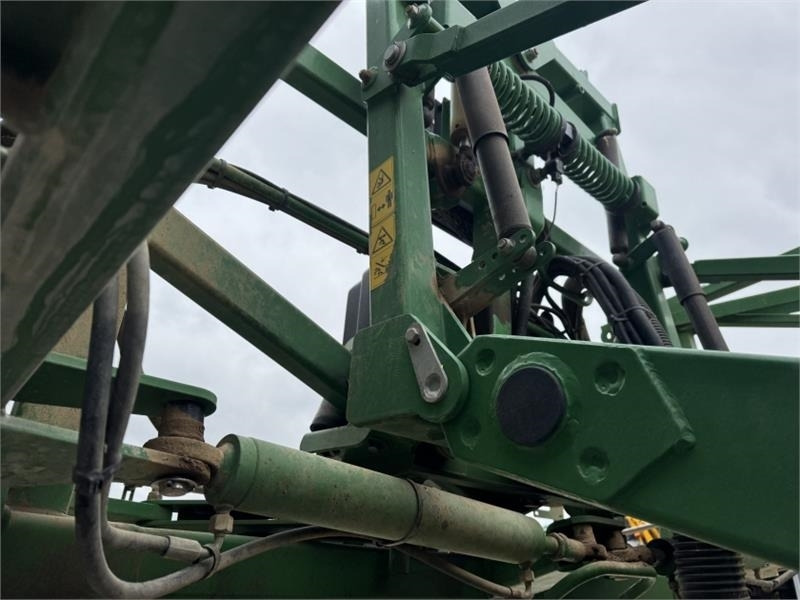 Навесной опрыскиватель John Deere John Deere 732 Trailed Sprayer: фото 13